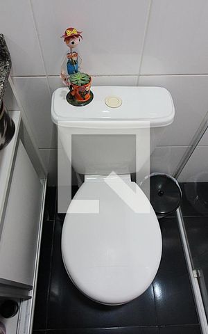 Apartamento à venda com 70m², 2 quartos e 1 vagaQuarto 1 - Suíte Banheiro
