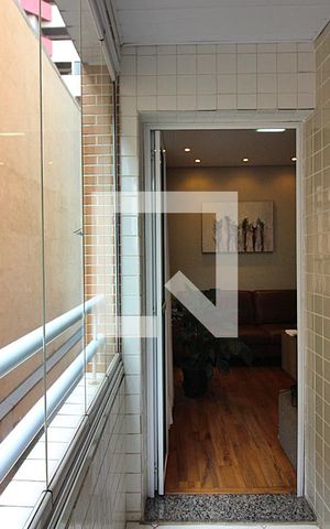 Apartamento à venda com 70m², 2 quartos e 1 vagaSala Sacada