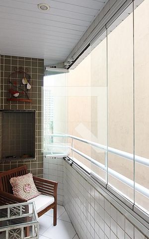 Apartamento à venda com 70m², 2 quartos e 1 vagaSala Sacada