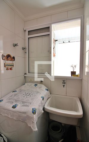 Apartamento à venda com 70m², 2 quartos e 1 vagaÁrea de Serviço