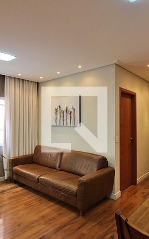 Apartamento à venda com 70m², 2 quartos e 1 vagaSala