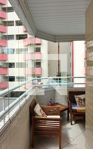 Apartamento à venda com 70m², 2 quartos e 1 vagaQuarto 1 - Suíte Sacada