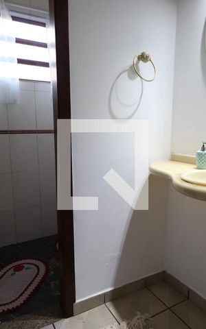 Casa à venda com 280m², 3 quartos e 5 vagasLavabo