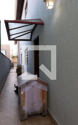 Casa à venda com 280m², 3 quartos e 5 vagasCorredor Lateral