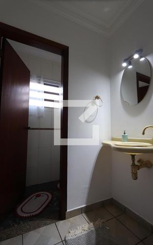 Casa à venda com 280m², 3 quartos e 5 vagasLavabo