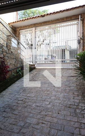 Casa à venda com 280m², 3 quartos e 5 vagasGaragem