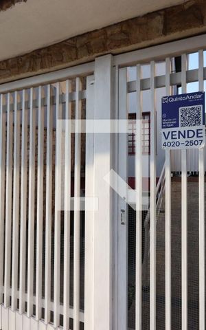 Casa à venda com 280m², 3 quartos e 5 vagasFachada