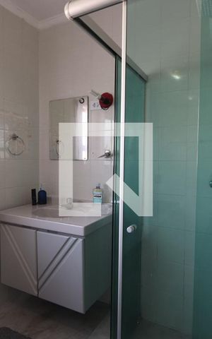 Casa à venda com 280m², 3 quartos e 5 vagasBanheiro da Suíte