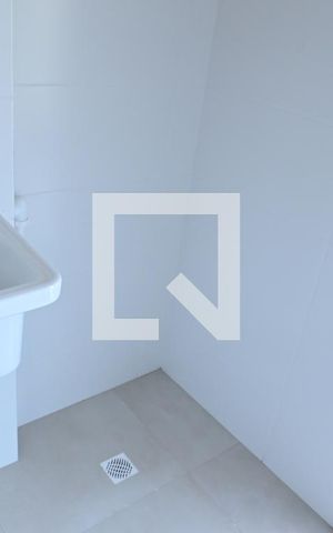 Apartamento para alugar com 66m², 2 quartos e 1 vagalavanderia 