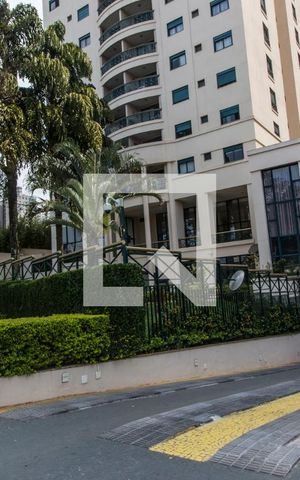 Apartamento à venda com 96m², 3 quartos e 3 vagasVista da Rua
