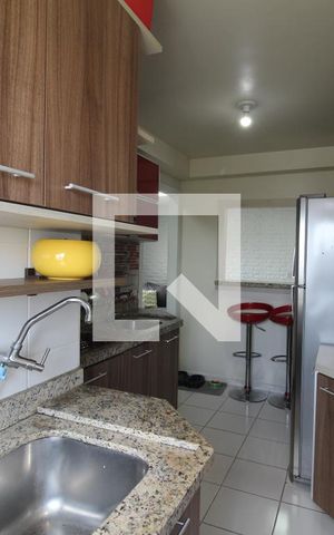 Apartamento para alugar com 48m², 2 quartos e 1 vagaCozinha e Área de Serviço