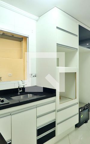 Apartamento à venda com 64m², 2 quartos e 1 vagaCozinha