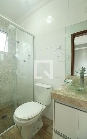 Apartamento à venda com 64m², 2 quartos e 1 vagaBanheiro do Quarto 2 - Suíte
