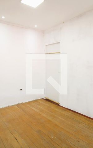 Casa à venda com 120m², 4 quartos e 2 vagasSala