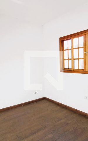 Casa à venda com 120m², 4 quartos e 2 vagasSuíte
