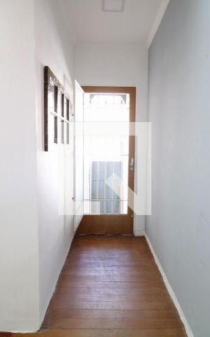 Casa à venda com 120m², 4 quartos e 2 vagasSala