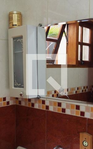 Casa à venda com 299m², 3 quartos e 2 vagasBanheiro