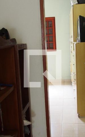 Casa à venda com 299m², 3 quartos e 2 vagasCorredor