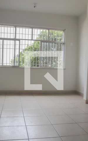 Apartamento à venda com 100m², 2 quartos e sem vaga Apartamento à venda com 100m², 2 quartos e sem vagaSala