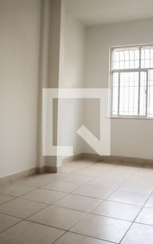 Apartamento à venda com 100m², 2 quartos e sem vaga Apartamento à venda com 100m², 2 quartos e sem vagaSala