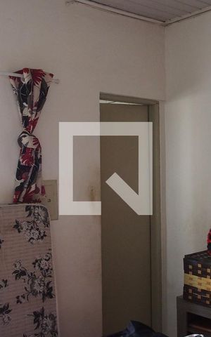Casa à venda com 400m², 2 quartos e 10 vagasQuarto 2 - Suíte