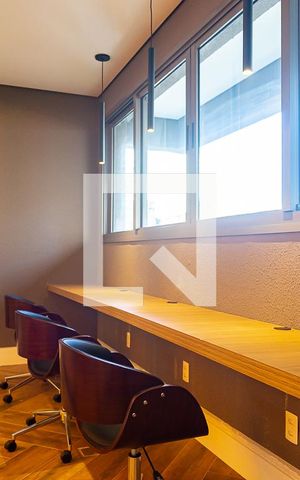 Studio à venda com 25m², 1 quarto e sem vaga Studio à venda com 25m², 1 quarto e sem vagaCowrking