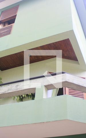 Casa à venda com 157m², 3 quartos e 4 vagasGaragem