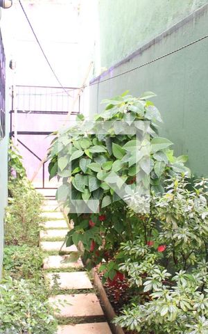 Casa à venda com 157m², 3 quartos e 4 vagasQuiontal lateral/Acesso ao imóvel