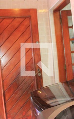 Casa à venda com 157m², 3 quartos e 4 vagasLavanderia