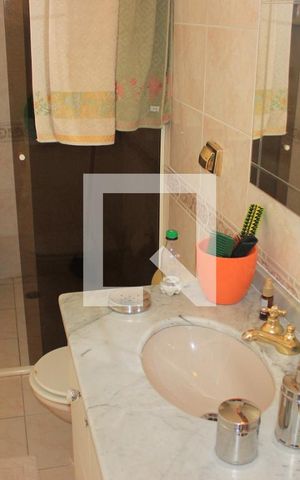 Casa à venda com 157m², 3 quartos e 4 vagasBanheiro da Suíte