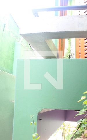 Casa à venda com 157m², 3 quartos e 4 vagasQuiontal lateral/Acesso ao imóvel