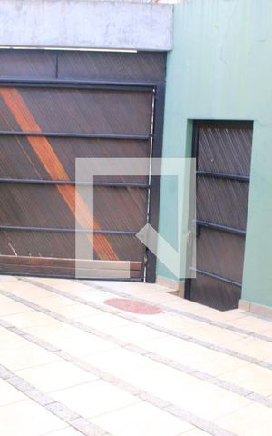 Casa à venda com 157m², 3 quartos e 4 vagasGaragem