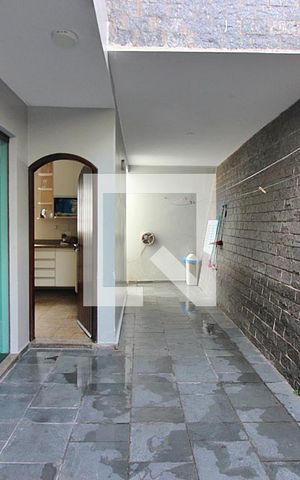 Casa à venda com 344m², 4 quartos e 6 vagasSala Varanda 