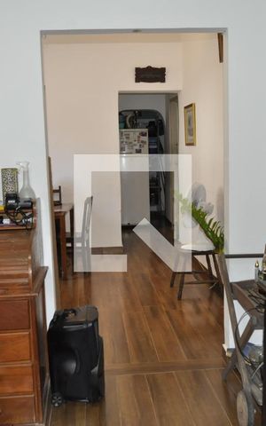 Casa à venda com 150m², 2 quartos e sem vagaSala
