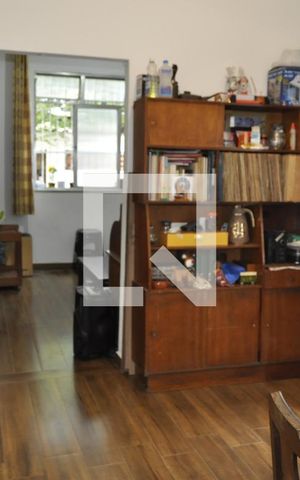 Casa à venda com 150m², 2 quartos e sem vagaSala