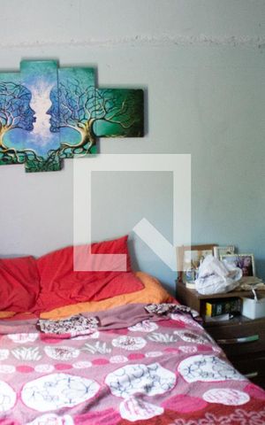 Casa para alugar com 360m², 5 quartos e 2 vagasQuarto 4 - casa dos fundos