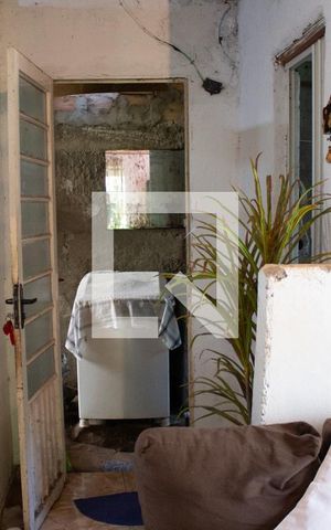 Casa para alugar com 360m², 5 quartos e 2 vagasSala - casa dos fundos