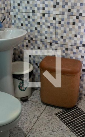 Casa para alugar com 360m², 5 quartos e 2 vagasBanheiro 2