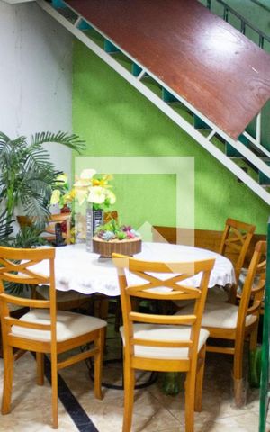Casa para alugar com 360m², 5 quartos e 2 vagasSala 1 - Copa