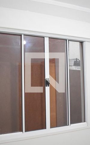 Casa para alugar com 60m², 2 quartos e 2 vagasQuarto 2