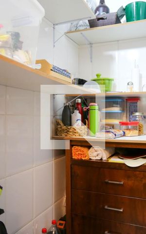 Casa à venda com 250m², 4 quartos e 2 vagas Casa à venda com 250m², 4 quartos e 2 vagasDespensa