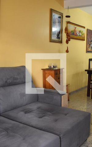 Casa de condomínio para alugar com 120m², 3 quartos e 2 vagasSala