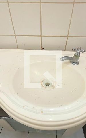 Apartamento para alugar com 70m², 2 quartos e 1 vaga Apartamento para alugar com 70m², 2 quartos e 1 vagaBanheiro