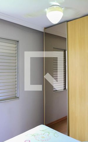Apartamento à venda com 350m², 4 quartos e 2 vagas Apartamento à venda com 350m², 4 quartos e 2 vagasQuarto