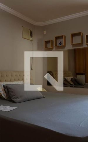 Apartamento à venda com 350m², 4 quartos e 2 vagas Apartamento à venda com 350m², 4 quartos e 2 vagasQuarto