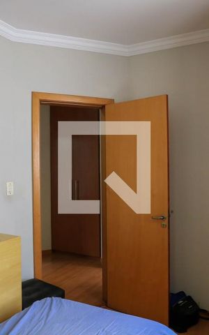 Apartamento à venda com 350m², 4 quartos e 2 vagas Apartamento à venda com 350m², 4 quartos e 2 vagasQuarto