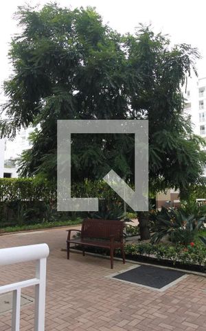 Apartamento à venda com 61m², 2 quartos e 1 vagaÁrea comum