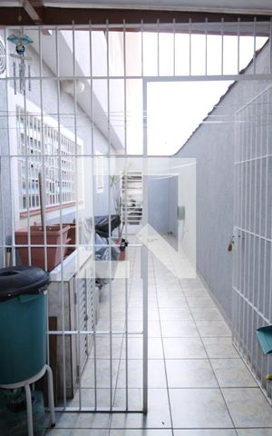 Casa à venda com 150m², 3 quartos e 2 vagasQuintal