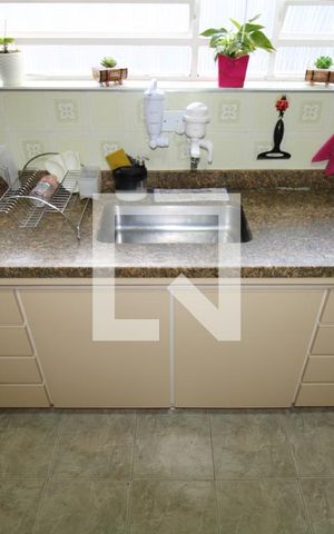 Casa à venda com 150m², 3 quartos e 2 vagasCozinha