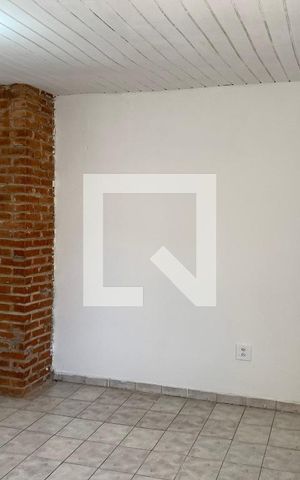 Casa para alugar com 130m², 3 quartos e 2 vagas Casa para alugar com 130m², 3 quartos e 2 vagasQuarto de Serviço